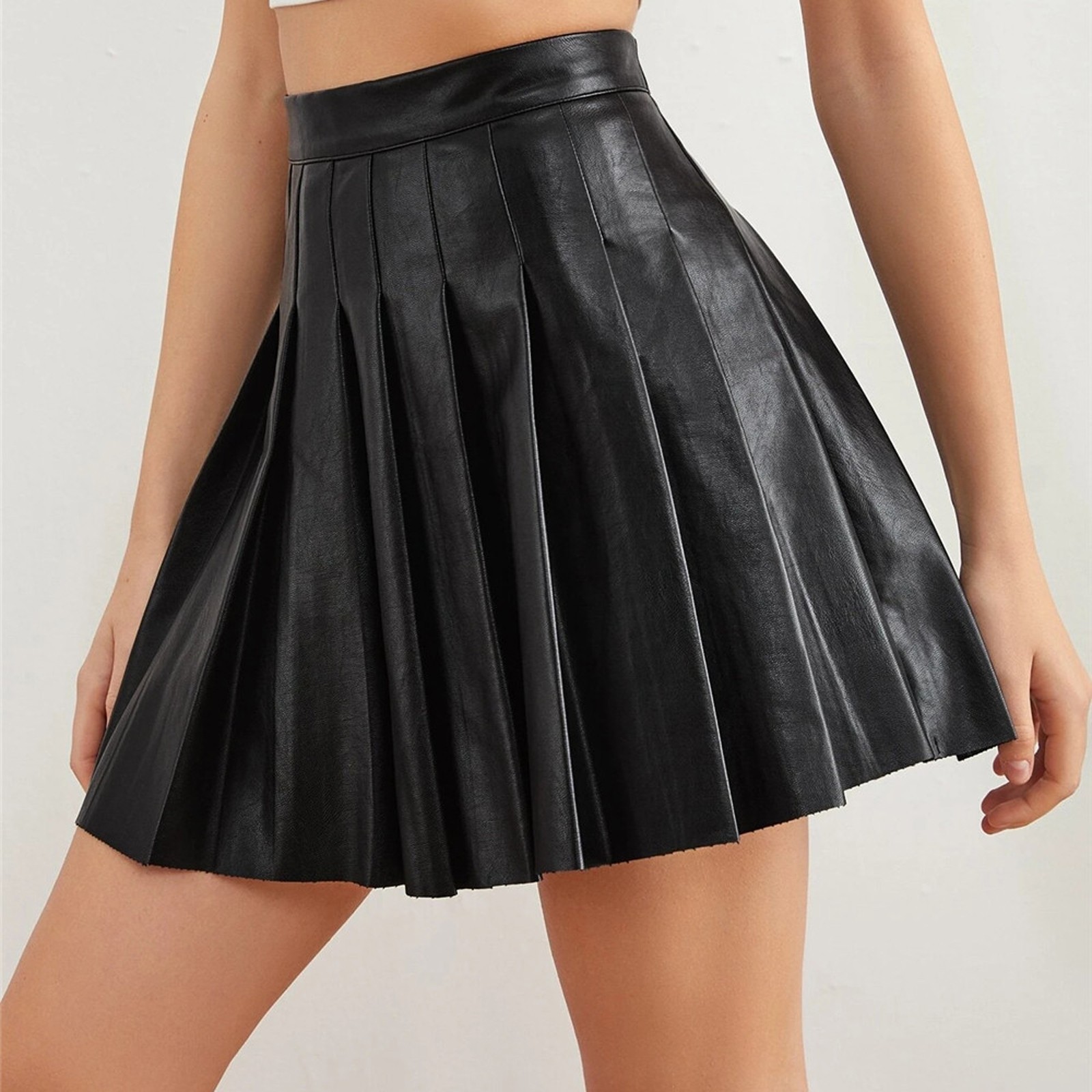 thumbnail image 4 of Falda plisada de poliuretano de cintura alta para mujer - Falda corta elástica para verano - Ropa informal para el día a día en tallas S-XXL, 4 of 8